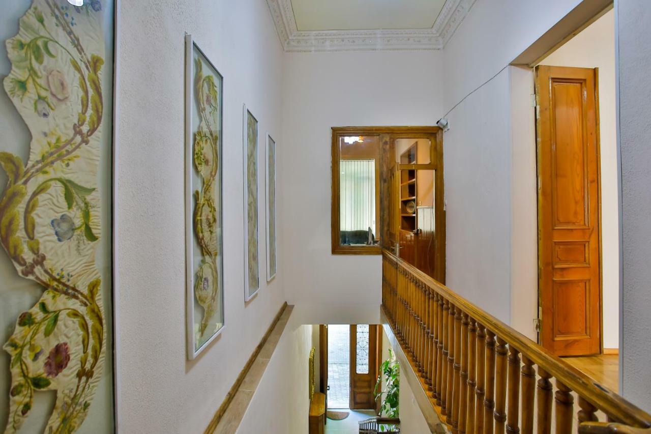 Hotel Veneto Kutaisi Esterno foto